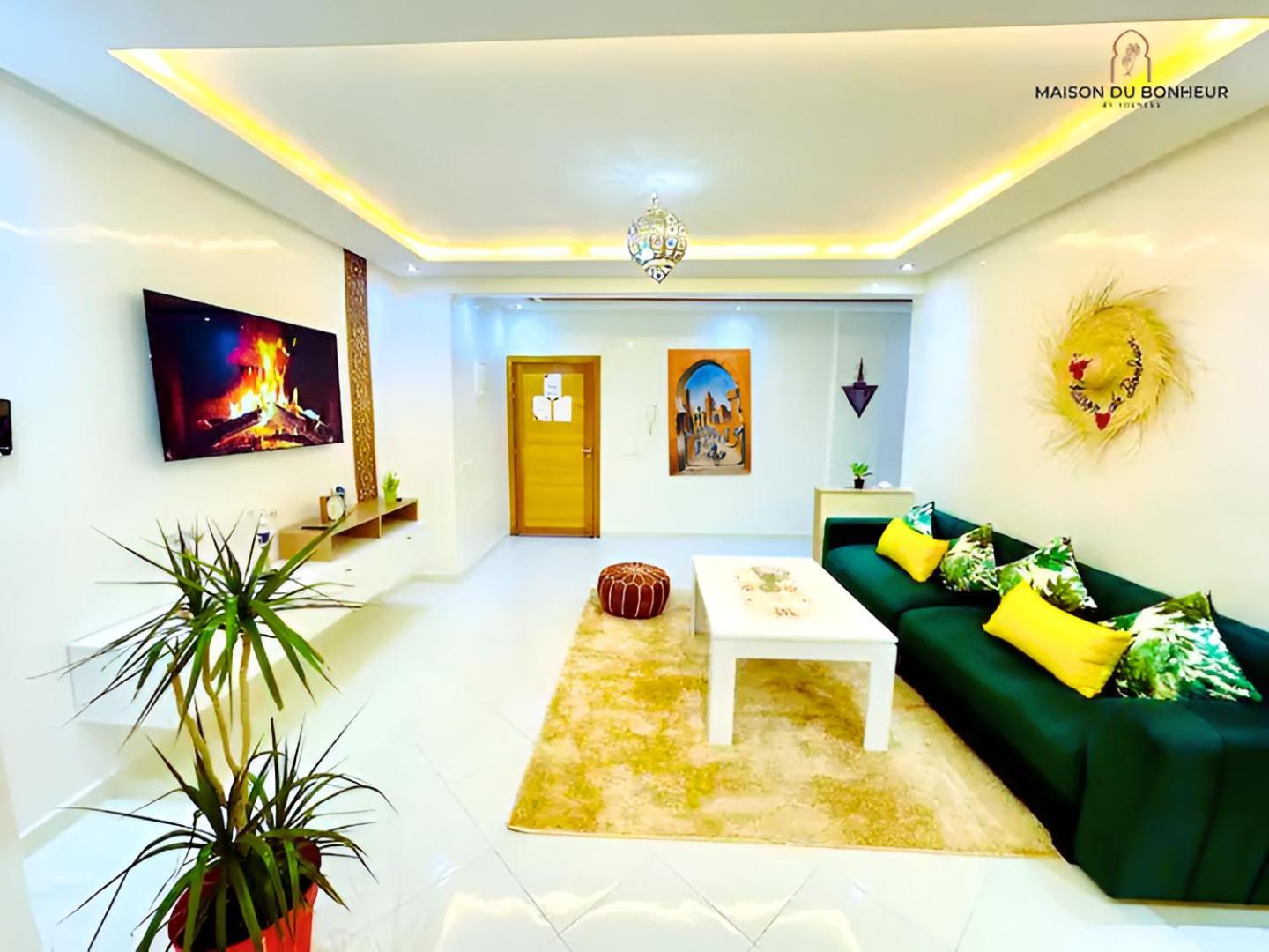 F3 De Luxe A Gueliz - 5 Min De La Gare - Piscine, Wifi, Parking Au Coeur De Marrakech Appartement *