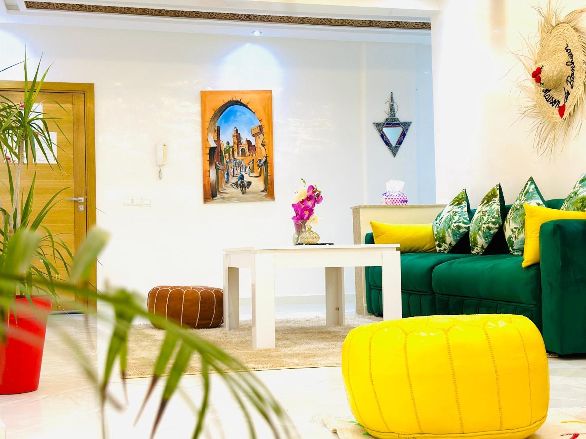 F3 De Luxe A Gueliz - 5 Min De La Gare - Piscine, Wifi, Parking Au Coeur De Marrakech Appartement *